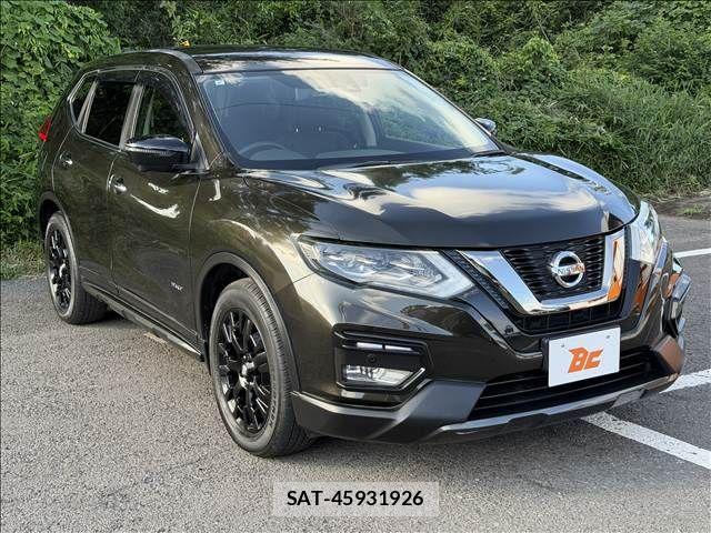 Nissan X-TRAIL HYBRID 2017-06 8355949-4