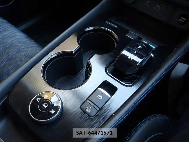 Nissan X-TRAIL HYBRID 2022-11 8369962-16