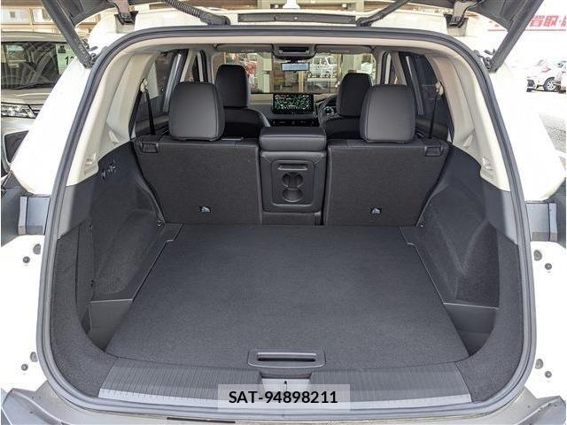 Nissan X-TRAIL HYBRID 2024-05 8369957-9