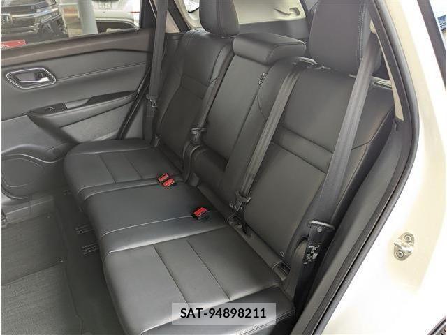 Nissan X-TRAIL HYBRID 2024-05 8369957-8