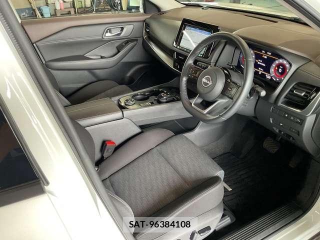Nissan X-TRAIL HYBRID 2022-07 8369963-19