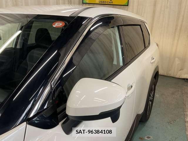 Nissan X-TRAIL HYBRID 2022-07 8369963-24