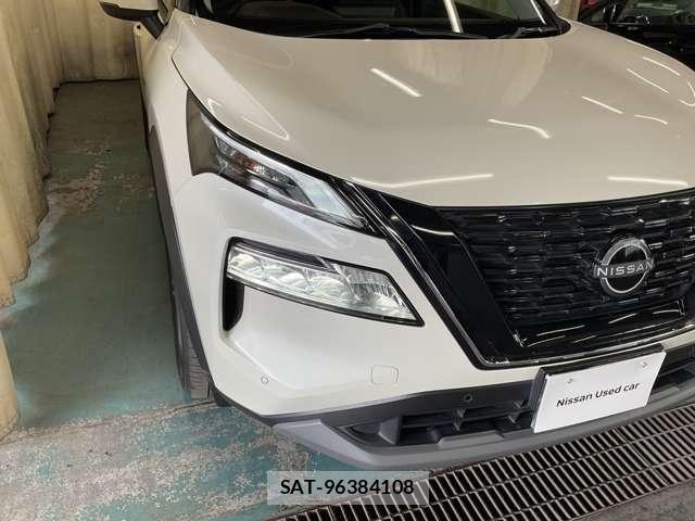 Nissan X-TRAIL HYBRID 2022-07 8369963-5