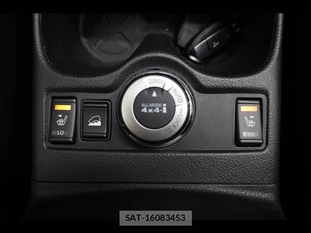 Nissan X-TRAIL HYBRID 2015-08 8369972-7