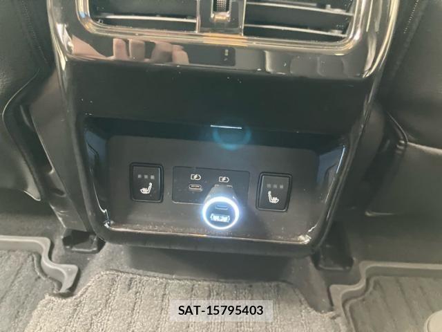 Nissan X-TRAIL HYBRID 2022-09 8369967-12