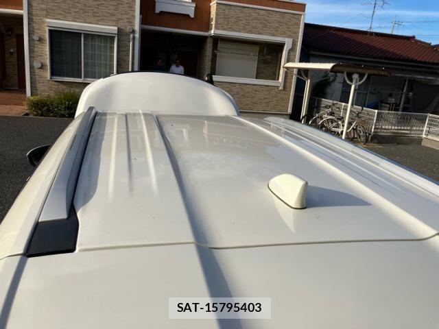 Nissan X-TRAIL HYBRID 2022-09 8369967-6
