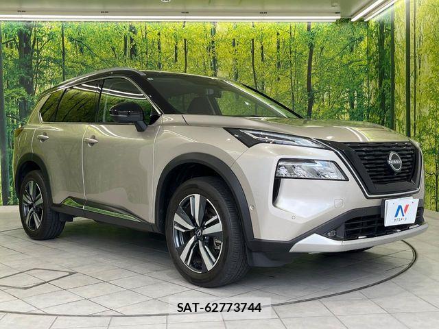 Nissan X-TRAIL HYBRID 2023-03 8369961-15