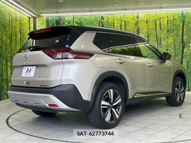 Nissan X-TRAIL HYBRID 2023-03 8369961-16