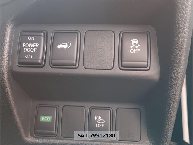 Nissan X-TRAIL HYBRID 2017-08 8369969-15