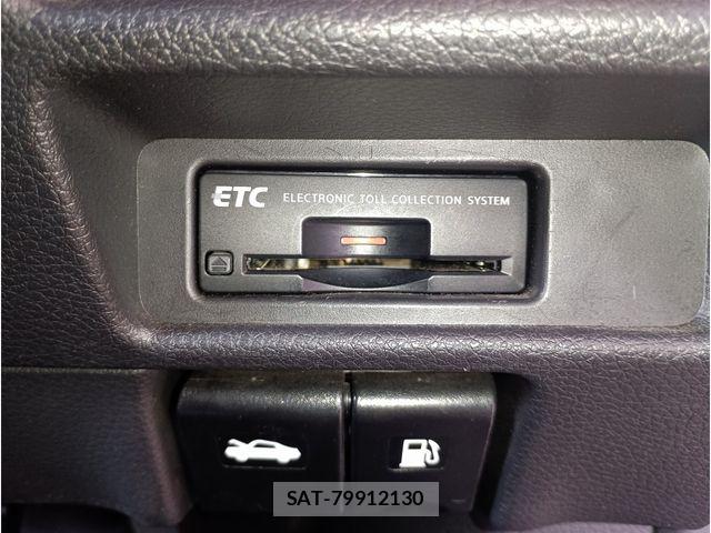 Nissan X-TRAIL HYBRID 2017-08 8369969-16