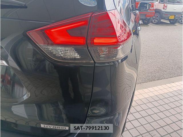 Nissan X-TRAIL HYBRID 2017-08 8369969-6
