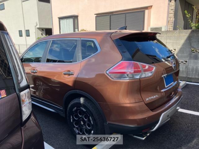 Nissan X-TRAIL HYBRID 2017-06 8369970-2
