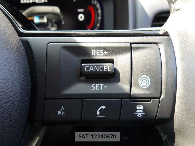 Nissan X-TRAIL HYBRID 2023-04 8369965-15