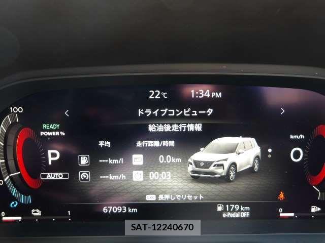 Nissan X-TRAIL HYBRID 2023-04 8369965-4