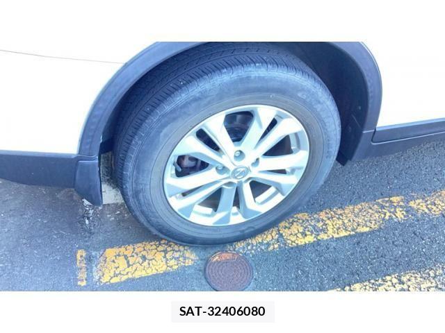 Nissan X-TRAIL HYBRID 2015-06 8416058-13