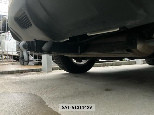 Nissan X-TRAIL HYBRID 2015-10 8416056-17