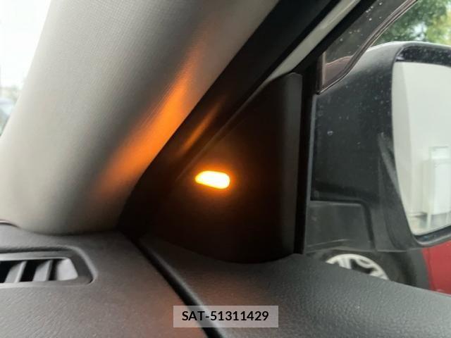 Nissan X-TRAIL HYBRID 2015-10 8416056-20