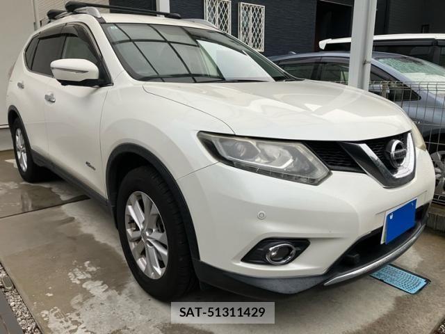 Nissan X-TRAIL HYBRID 2015-10 8416056-3