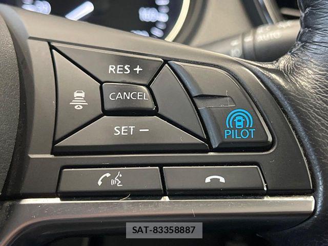 Nissan X-TRAIL HYBRID 2017-08 8439173-4