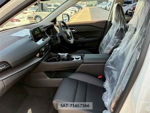 Nissan X-TRAIL HYBRID 2026-03 8439163-11