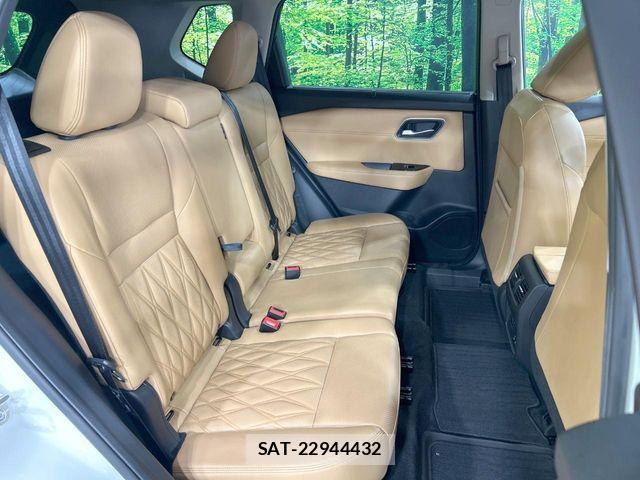 Nissan X-TRAIL HYBRID 2023-10 8439168-8