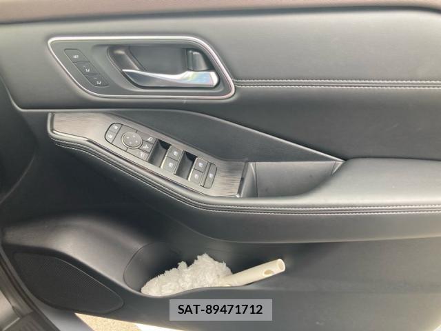 Nissan X-TRAIL HYBRID 2023-09 8439162-25