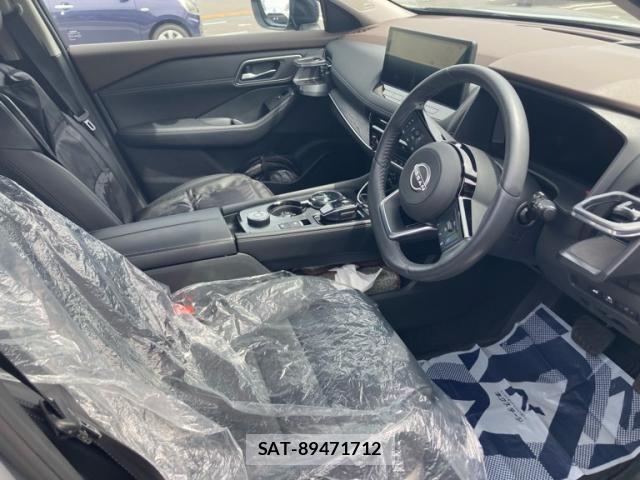 Nissan X-TRAIL HYBRID 2023-09 8439162-6