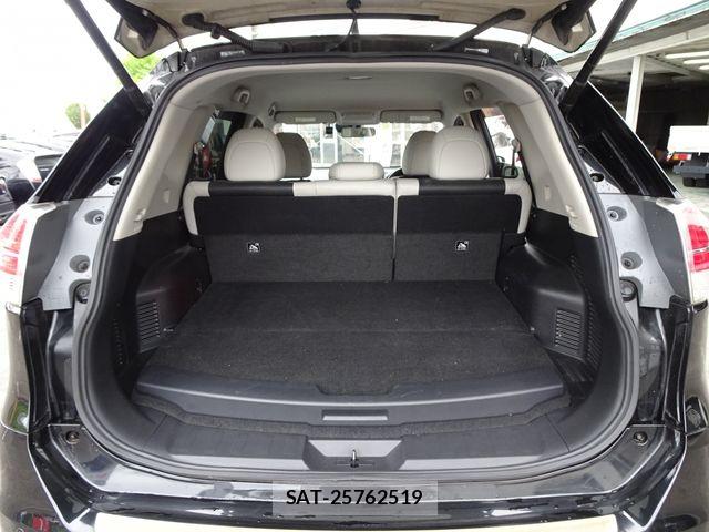 Nissan X-TRAIL HYBRID 2015-11 8439174-17