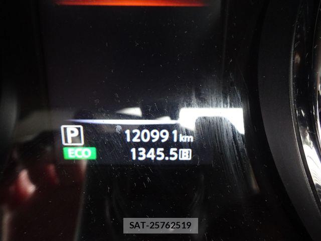 Nissan X-TRAIL HYBRID 2015-11 8439174-21