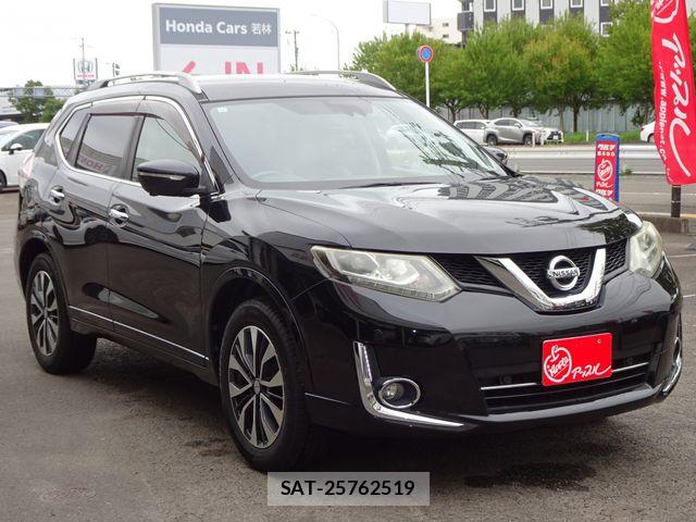Nissan X-TRAIL HYBRID 2015-11 8439174-3