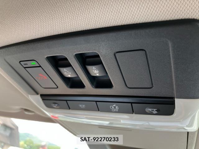 Nissan X-TRAIL HYBRID 2023-06 8439165-23
