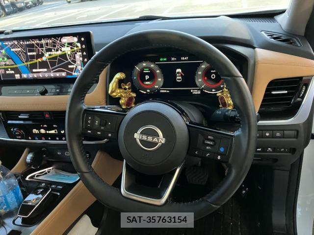 Nissan X-TRAIL HYBRID 2023-05 8439169-14
