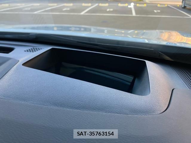 Nissan X-TRAIL HYBRID 2023-05 8439169-21