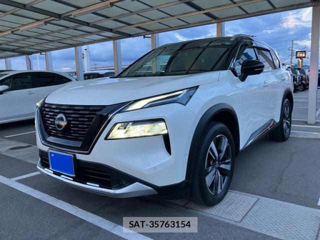 Nissan X-TRAIL HYBRID 2023-05 8439169-2