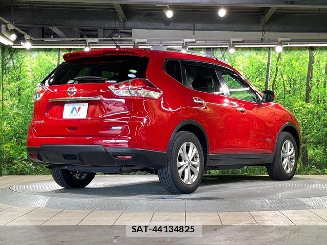 Nissan X-TRAIL HYBRID 2016-04 8458853-16