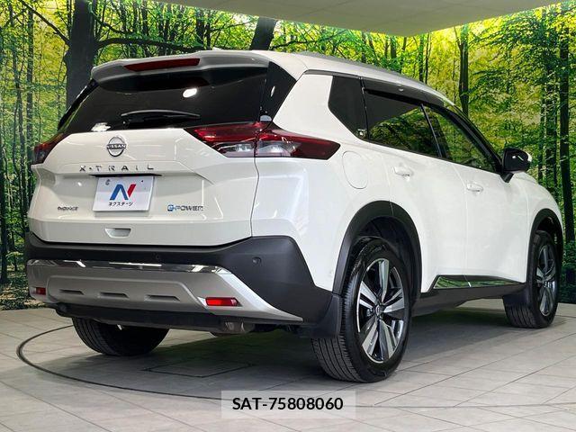Nissan X-TRAIL HYBRID 2023-12 8458847-16