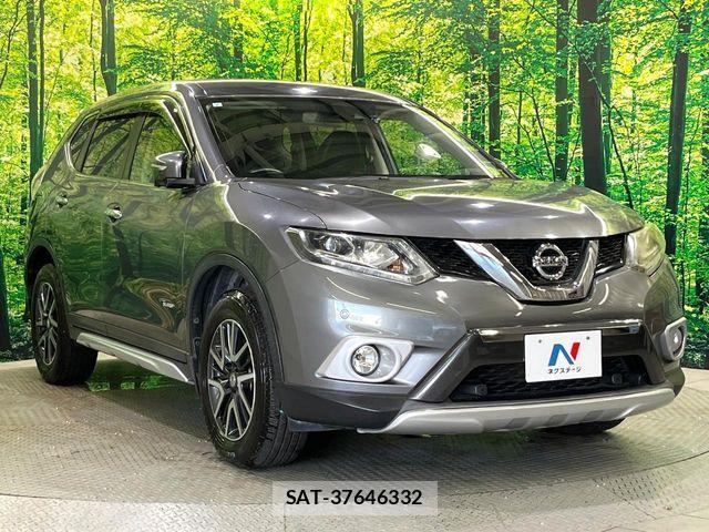 Nissan X-TRAIL HYBRID 2015-07 8458855-16