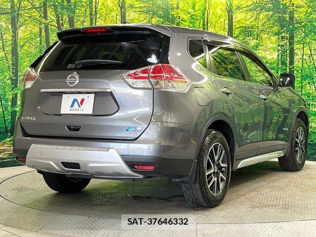 Nissan X-TRAIL HYBRID 2015-07 8458855-17