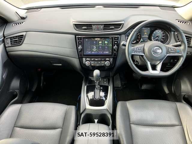 Nissan X-TRAIL HYBRID 2017-10 8458852-10