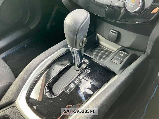 Nissan X-TRAIL HYBRID 2017-10 8458852-8