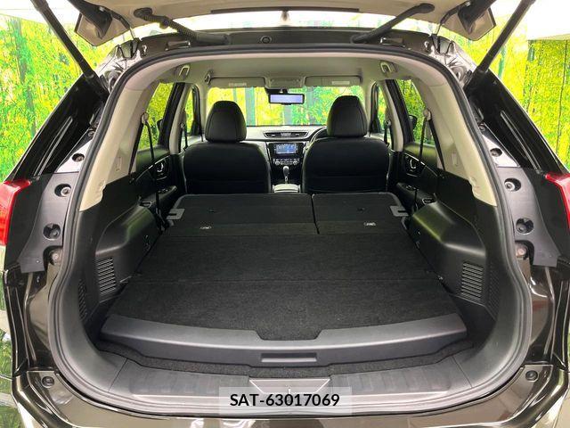 Nissan X-TRAIL HYBRID 2018-03 8458849-9