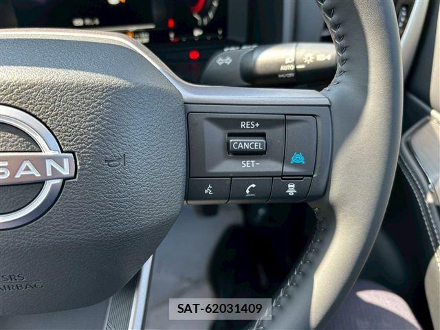 Nissan X-TRAIL HYBRID 2026-03 8528420-26