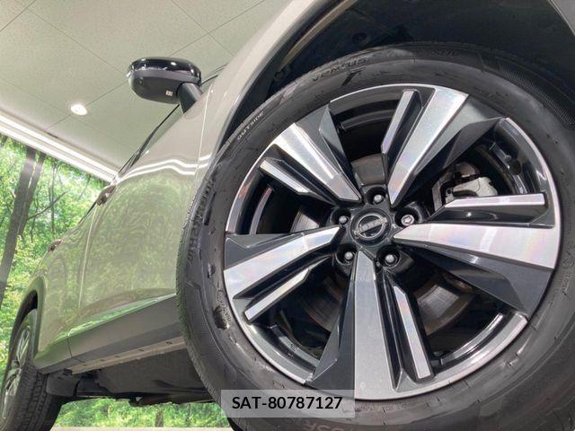 Nissan X-TRAIL HYBRID 2023-01 8528424-12