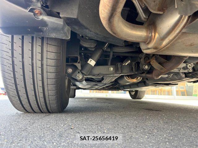 Nissan X-TRAIL HYBRID 2015-06 8528440-17