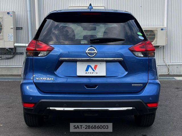 Nissan X-TRAIL HYBRID 2017-09 8528438-14