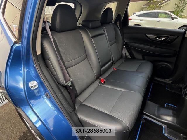 Nissan X-TRAIL HYBRID 2017-09 8528438-8