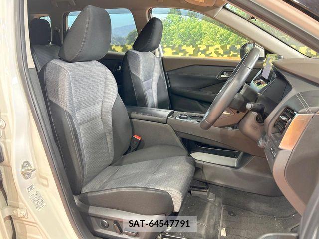 Nissan X-TRAIL HYBRID 2023-10 8564209-8