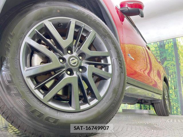 Nissan X-TRAIL HYBRID 2015-12 8629985-12