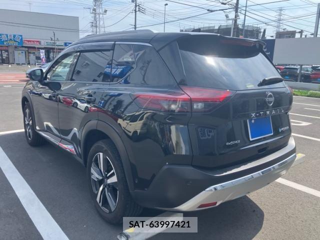 Nissan X-TRAIL HYBRID 2024-09 8629969-8