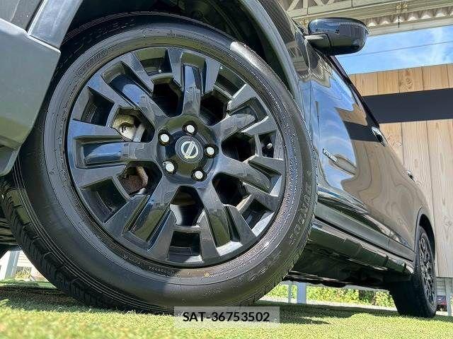 Nissan X-TRAIL HYBRID 2017-08 8629982-18